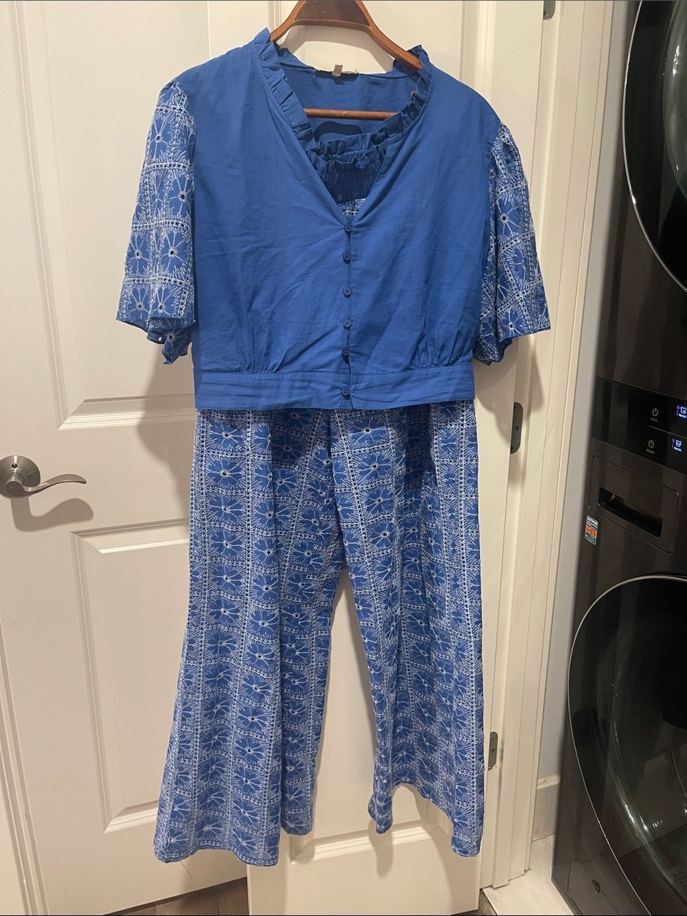 Solitaire Blue Printed Jumpsuit with Solid Crop Jacket
